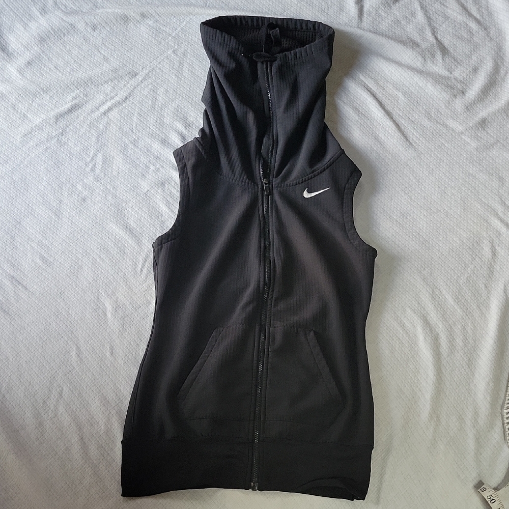 Nike Black Funnel Neck Zip Vest Small EUC